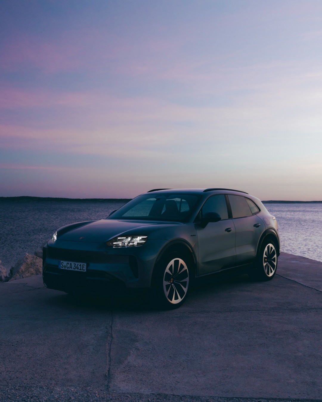 Found this beauty at the Pebble Beach Concours. Classic lines never go out of style. #porsche #classic #aircooled #carshow